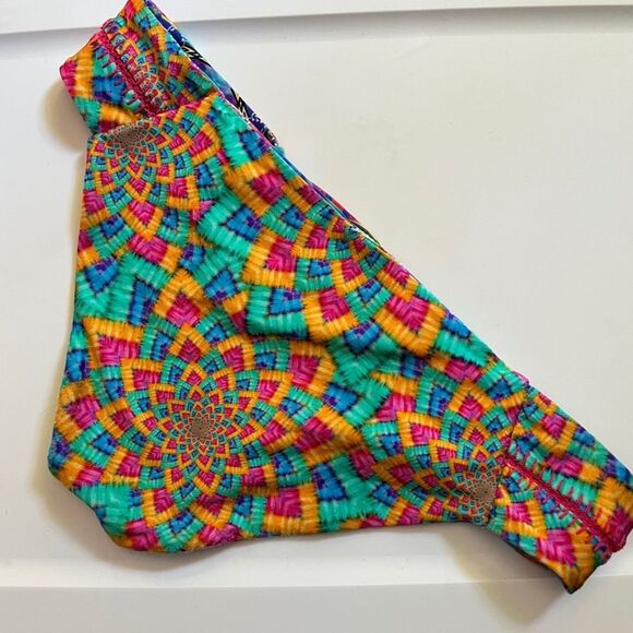 Luli Fama Reversible Bikini Bottom - Picture 3 of 7